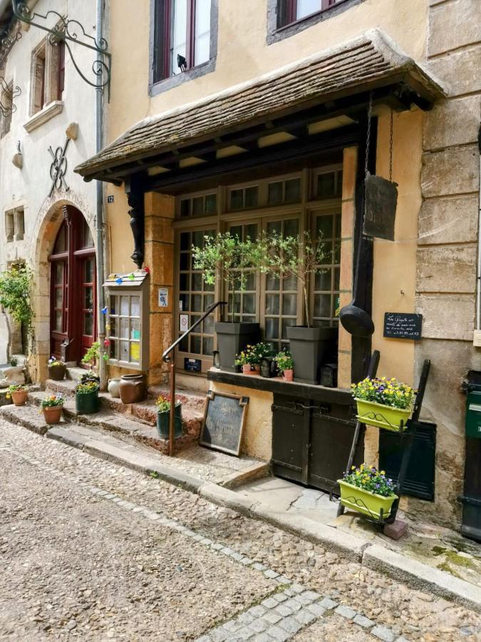 Logis Hotel La Tourelle Du Beffroi Bourbon-Lancy Exterior foto